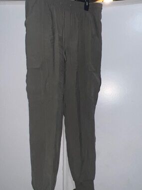 INC International Concepts Olive Cargo Jogger Pants